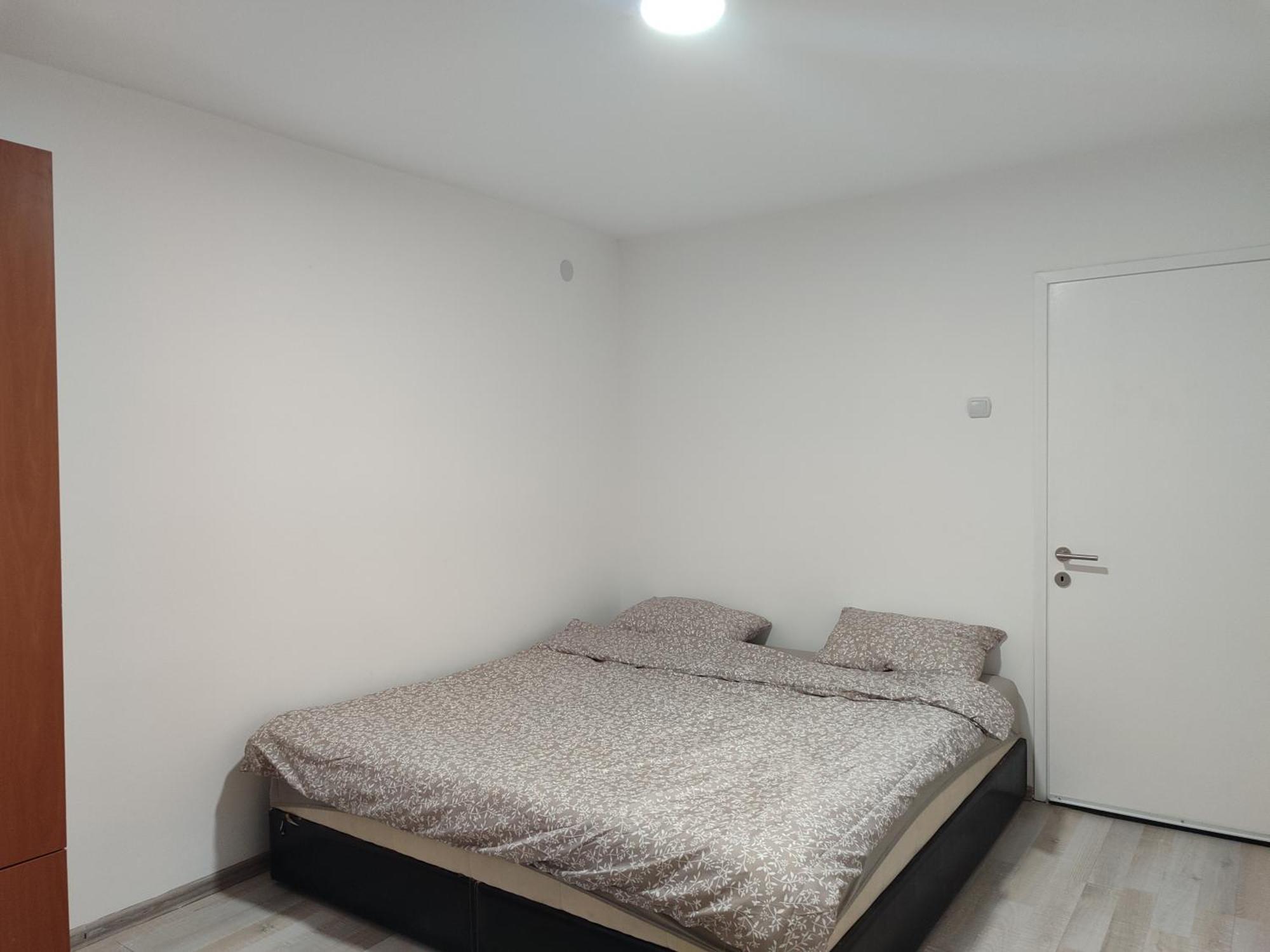 Apartmani Hub Ниш Номер фото